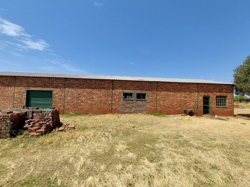 Agricultural smallholding with an abundance of water for sale near Bela Bela - Photo 4