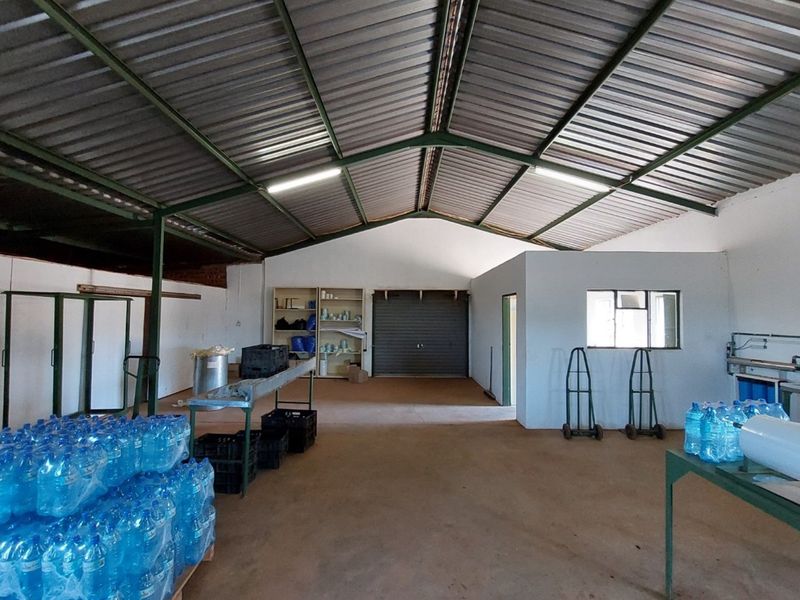 Agricultural smallholding with an abundance of water for sale near Bela Bela - Photo 5