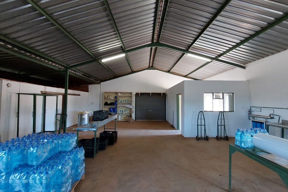 Agricultural smallholding with an abundance of water for sale near Bela Bela - Photo 5