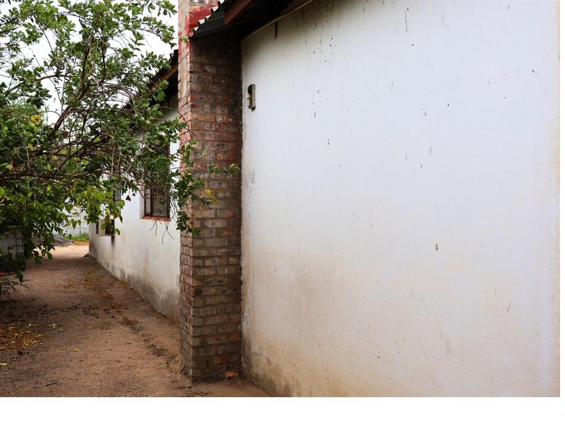 Create your countryside escape - Now 20% below Expected Market Value! Versatile Corner Property - Photo 3