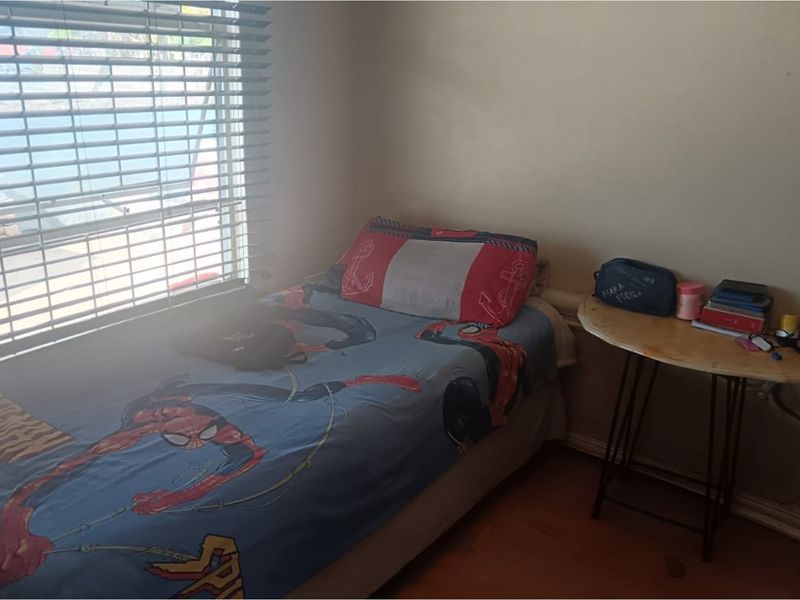 "Cosmo City Ext 7 Gem: Modern 2-Bedroom Home for Sale" - Photo 4