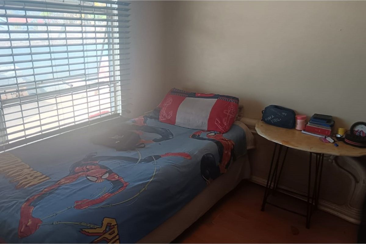 "Cosmo City Ext 7 Gem: Modern 2-Bedroom Home for Sale" - Photo 4