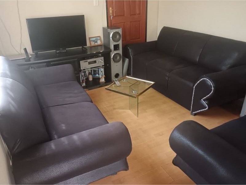 "Cosmo City Ext 7 Gem: Modern 2-Bedroom Home for Sale" - Photo 7