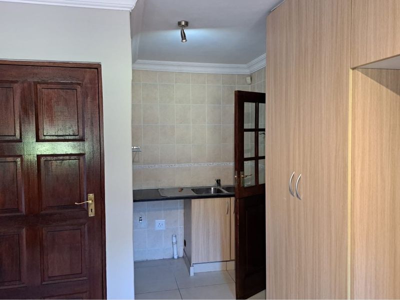 Home where modern luxury meets nature’s tranquility! - Photo 6