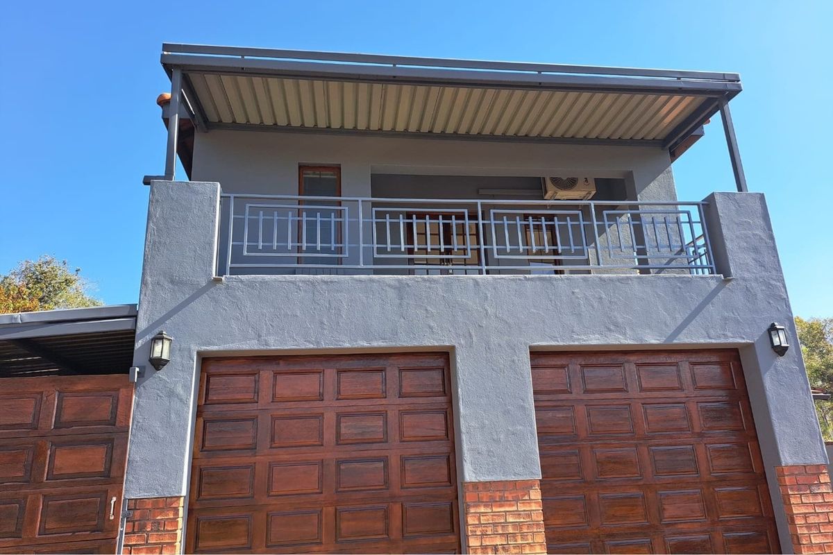 Home where modern luxury meets nature’s tranquility! - Photo 3