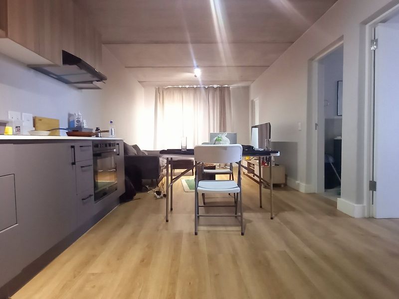 Spacious, newly built, 2 bedroom apartment available in Conradie Park Pinelands - Photo 7