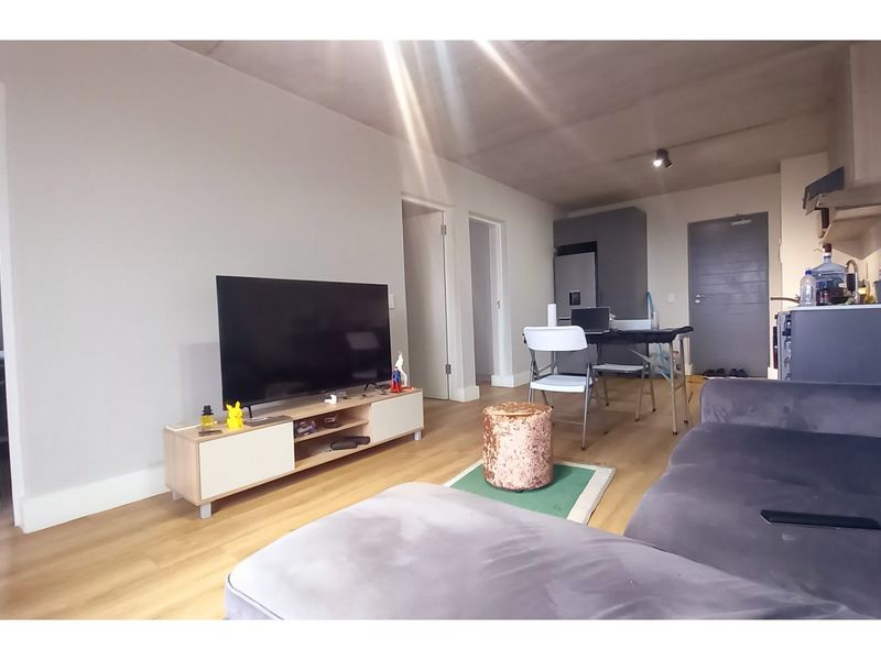 Spacious, newly built, 2 bedroom apartment available in Conradie Park Pinelands - Photo 10