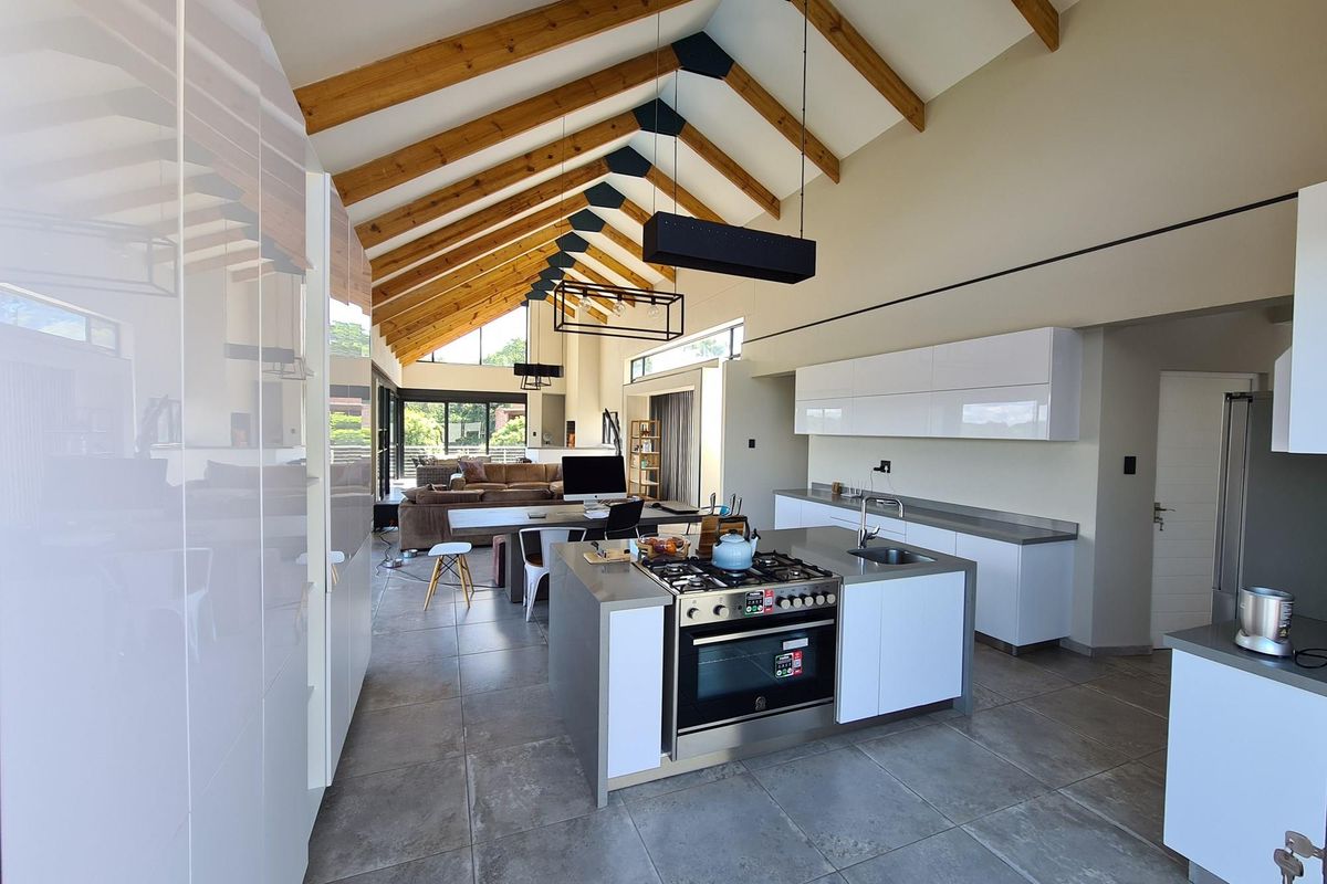 Stunning Modern Designer 4 Bedroom Home in Elawini Lifestyle Estate - Photo 2