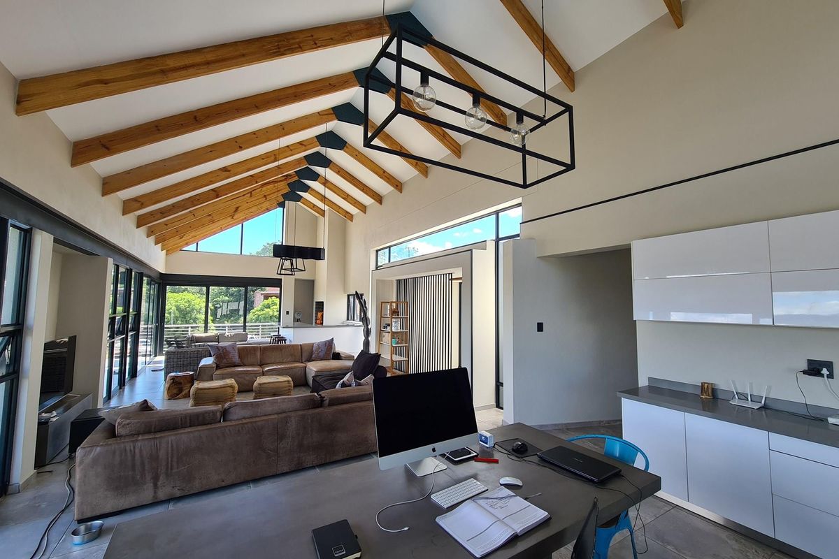 Stunning Modern Designer 4 Bedroom Home in Elawini Lifestyle Estate - Photo 3