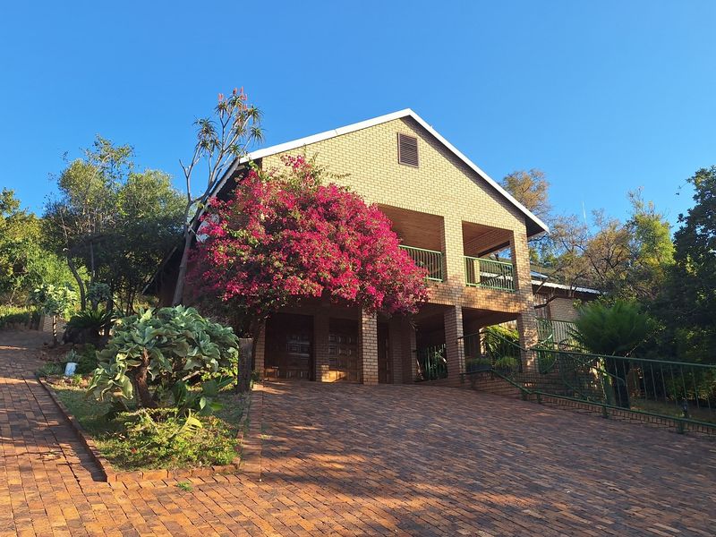 Charming Kranspoort Bushveld Home with Views and Wildlife | Fully Furnished - Photo 2