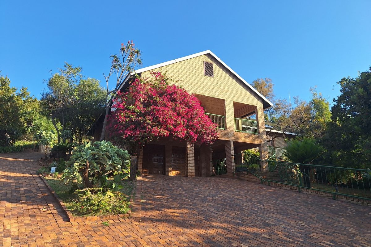 Charming Kranspoort Bushveld Home with Views and Wildlife | Fully Furnished - Photo 2