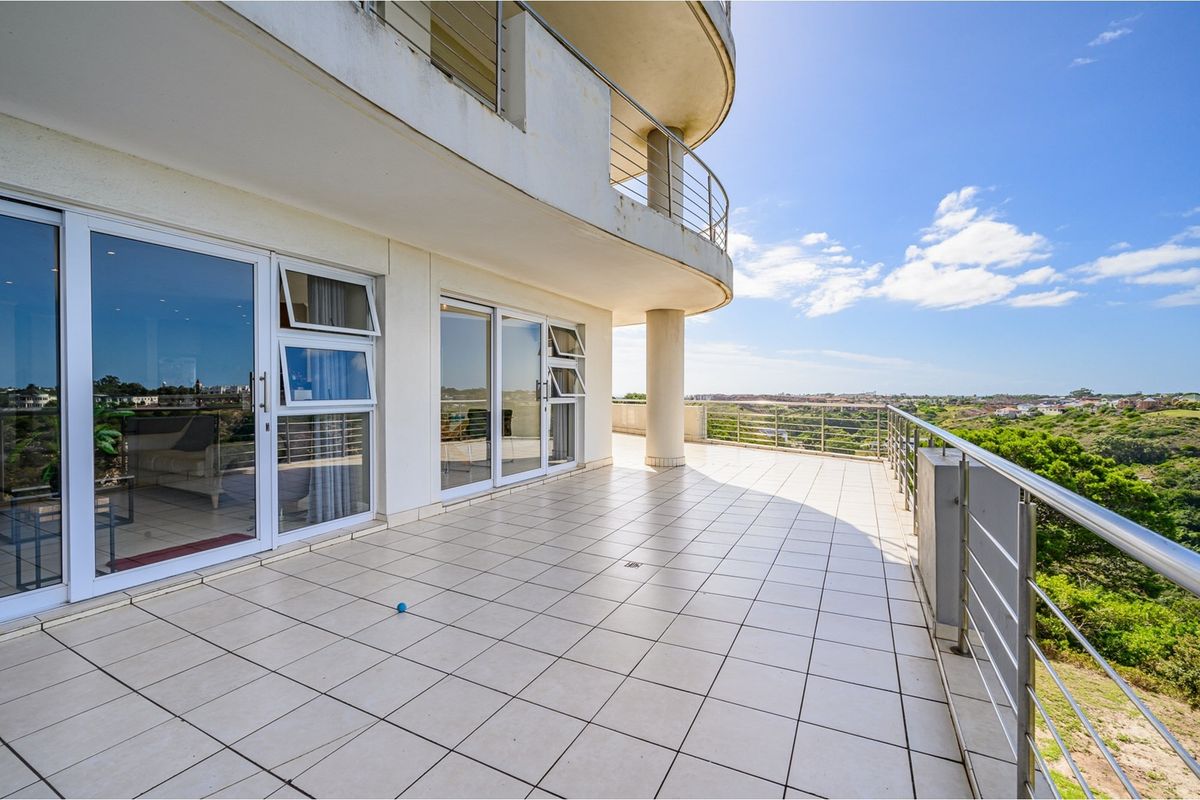 "Spacious 3-Bedroom Gem in St Georges Park" - Photo 2