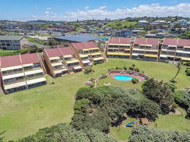 "Luxury Living Awaits: Shelly Beach Apartment" - Photo 2