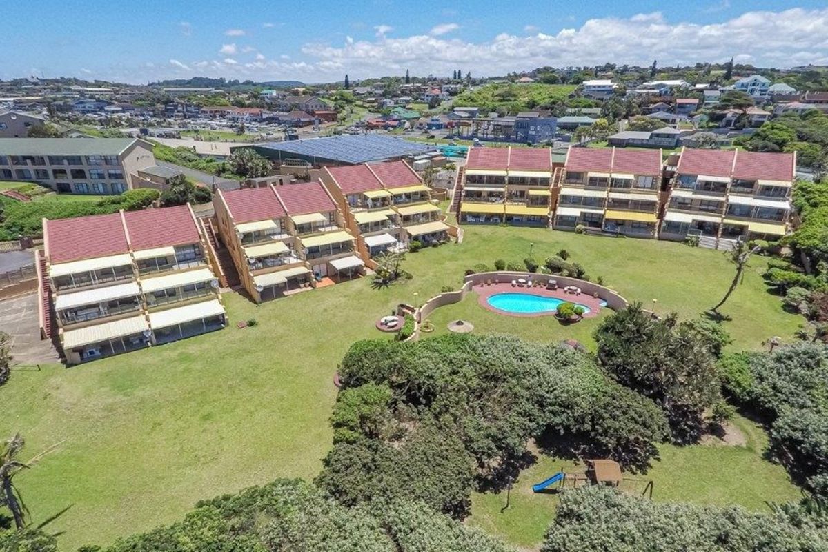 "Luxury Living Awaits: Shelly Beach Apartment" - Photo 2