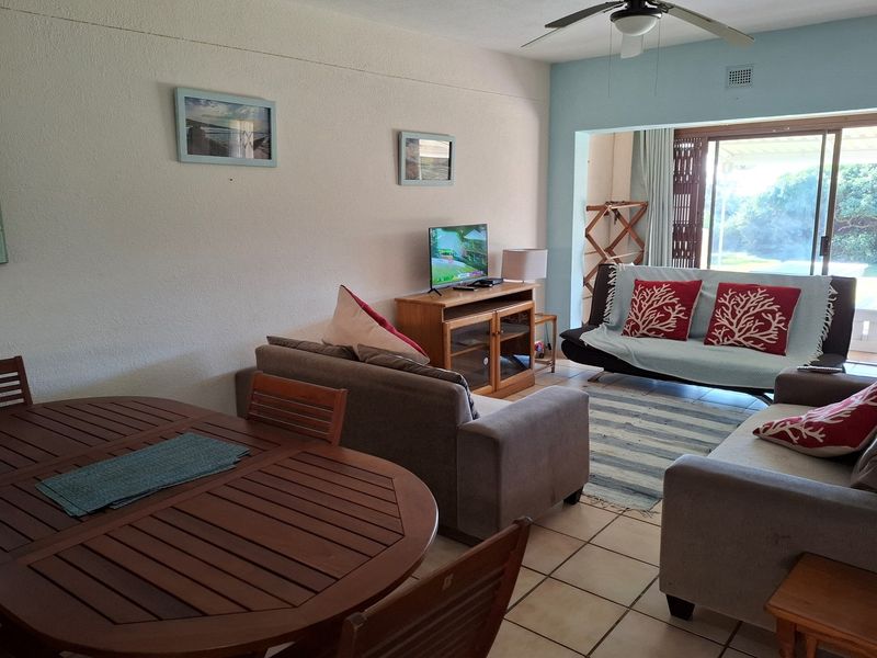 "Luxury Living Awaits: Shelly Beach Apartment" - Photo 5