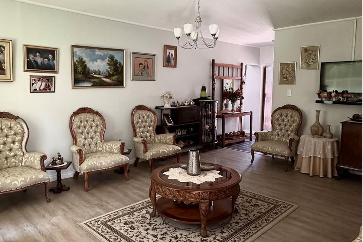 Where luxury meets comfort, welcome home to timeless elegance. - Photo 3