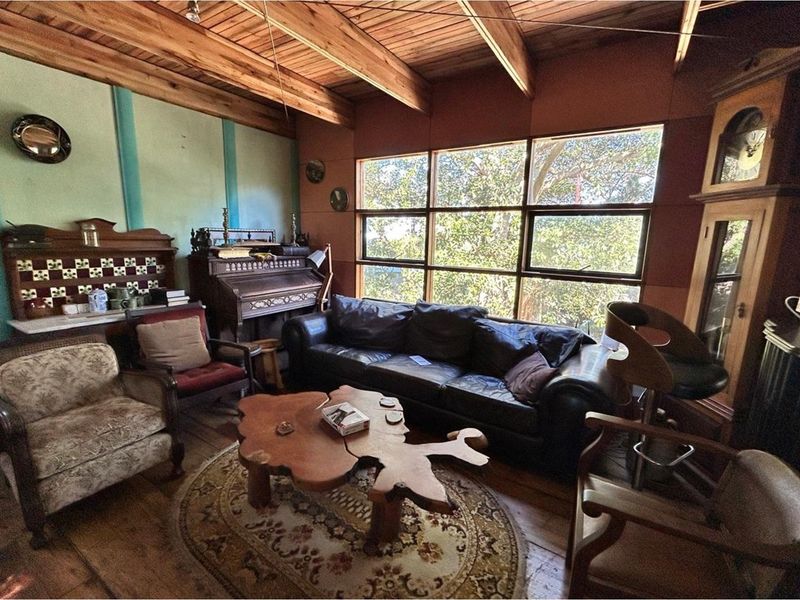 A Home with a Difference - Coastal Living in Sunrise-on-Sea - Sea View - Photo 5