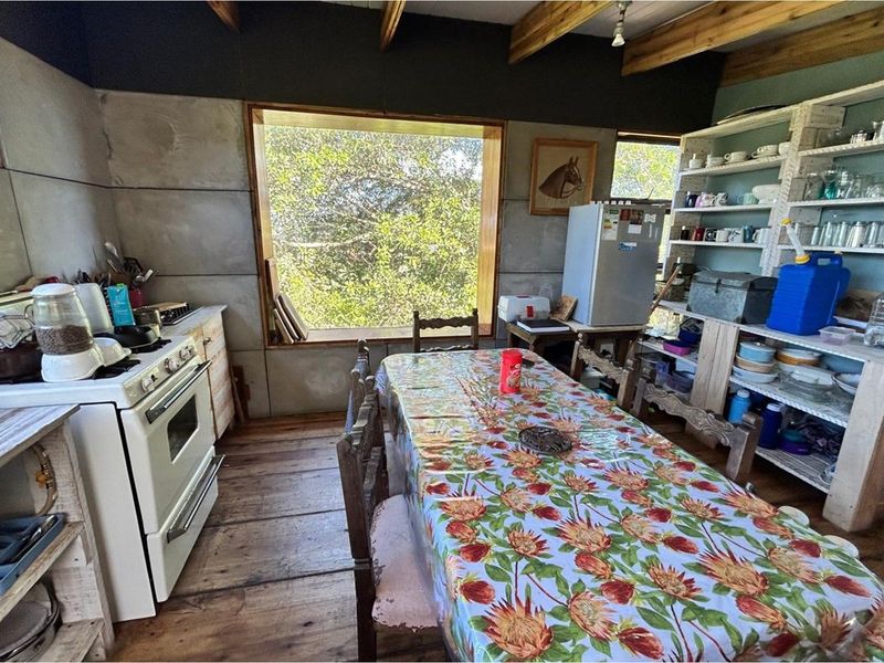 A Home with a Difference - Coastal Living in Sunrise-on-Sea - Sea View - Photo 8