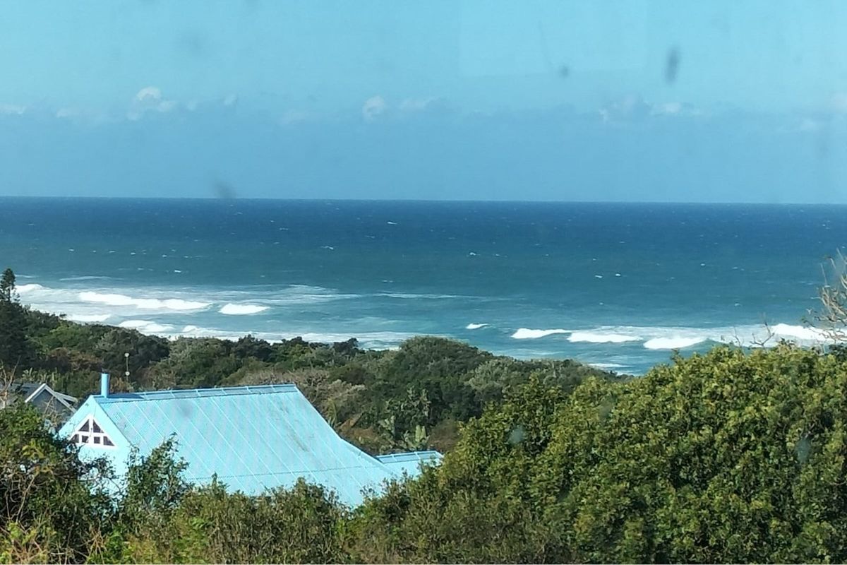 A Home with a Difference - Coastal Living in Sunrise-on-Sea - Sea View - Photo 2