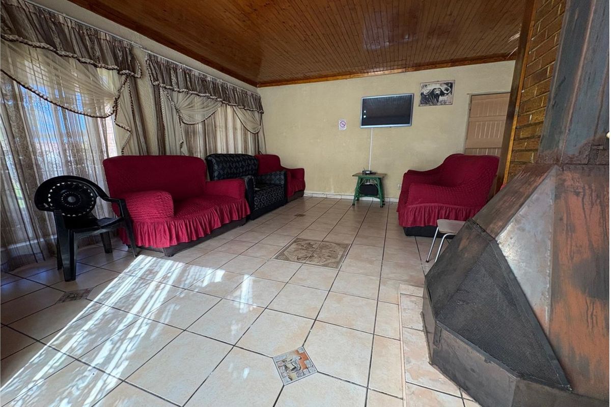 Spacious Corner-Lot Gem in Prime Volksrust Location - Endless Possibilities Await! - Photo 4