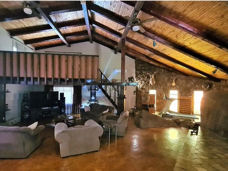 10Ha Farm in Cairn, with Rental Income of 2 Houses and a Flat - Photo 6