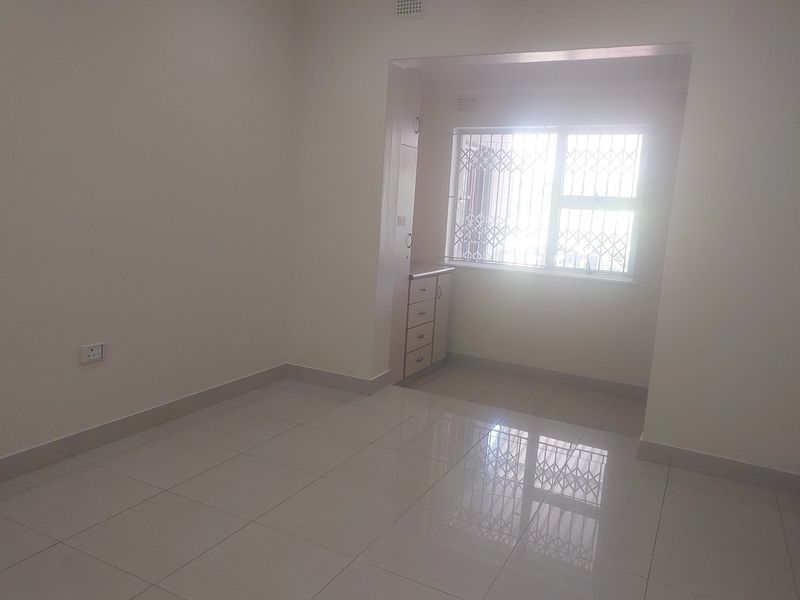 4 Bedroom Home Has A Perfect Fit - Photo 7