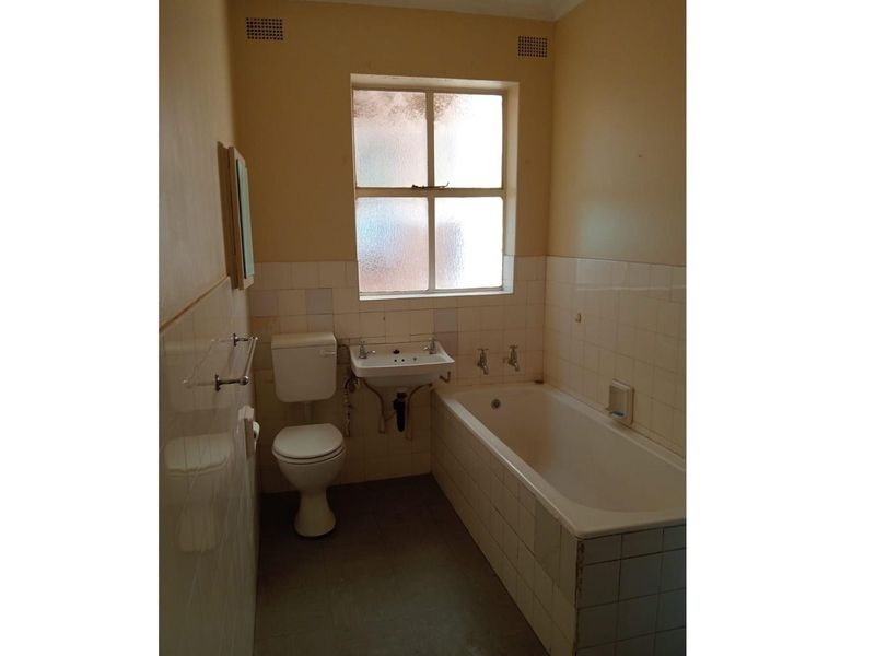 Bachelor unit for sale - Vanderbijlpark - Photo 3
