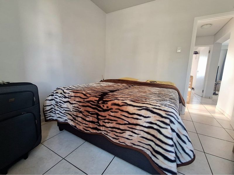 Contemporary 2-Bedroom Corner Apartment in Secure Ballito Groves - Photo 6