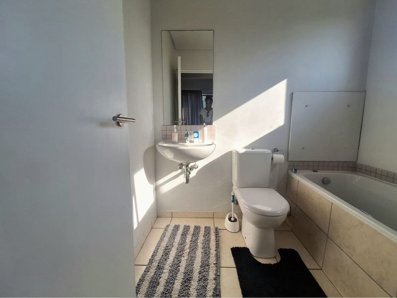 Contemporary 2-Bedroom Corner Apartment in Secure Ballito Groves - Photo 8