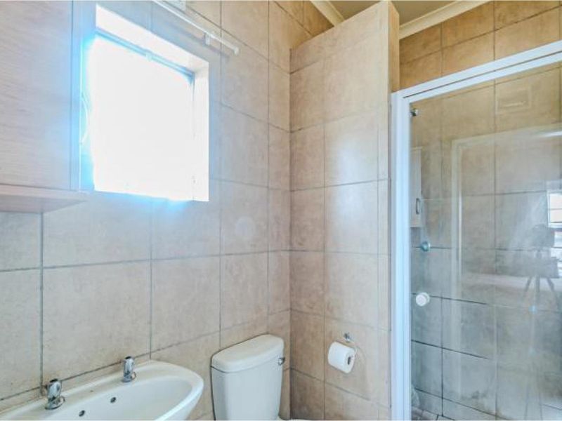 3 Bedroom Home for Sale- Olievenhoutbosch - Photo 8