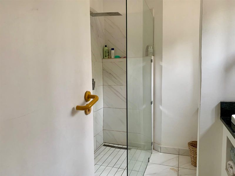 House For Sale in Umdloti Beach, Umdloti, KwaZulu Natal - Photo 10