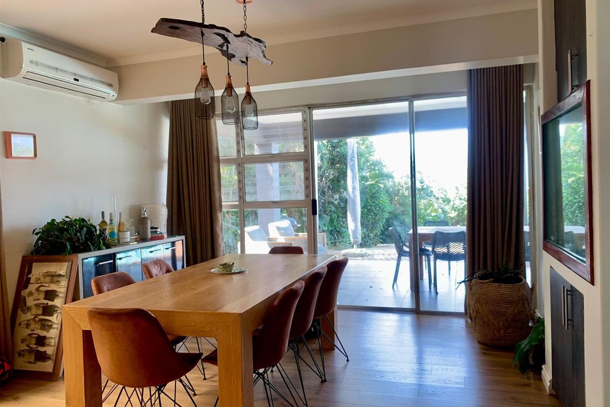 House For Sale in Umdloti Beach, Umdloti, KwaZulu Natal - Photo 4