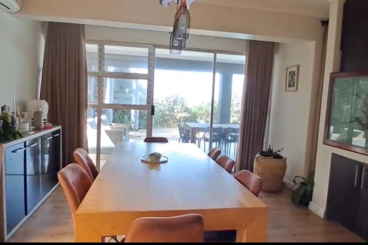 House For Sale in Umdloti Beach, Umdloti, KwaZulu Natal - Photo 3