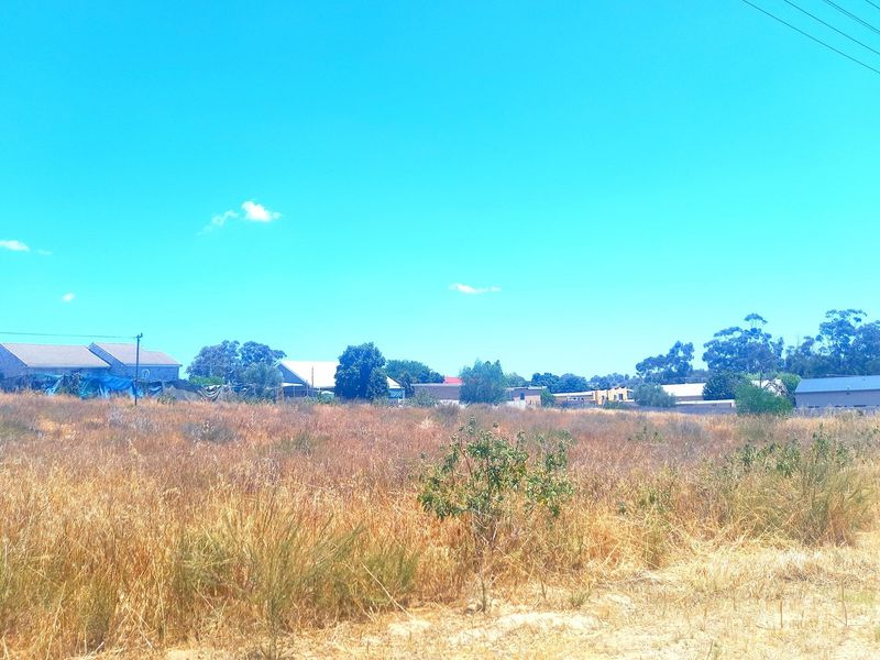 Developers’ Opportunity in Hopefield - Prime Land for Subdivision - Photo 1