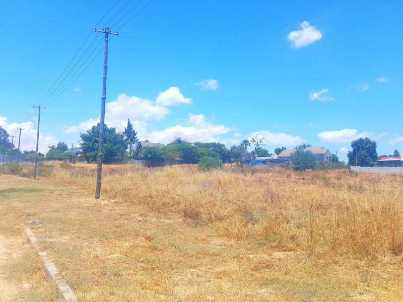 Developers’ Opportunity in Hopefield - Prime Land for Subdivision - Photo 2