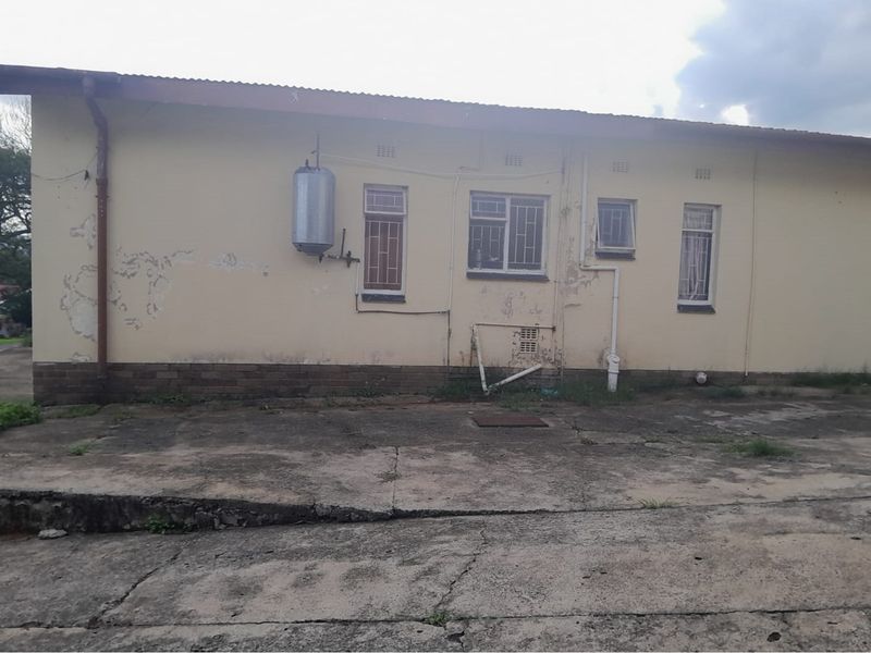 Multi-Home Property in Glencoe, KZN - A Perfect Investment Opportunity! - Photo 7