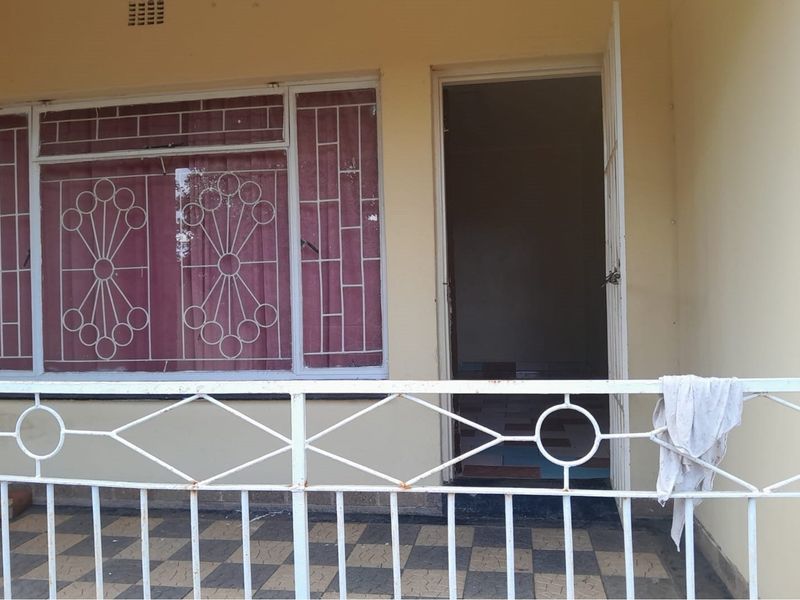 Multi-Home Property in Glencoe, KZN - A Perfect Investment Opportunity! - Photo 6