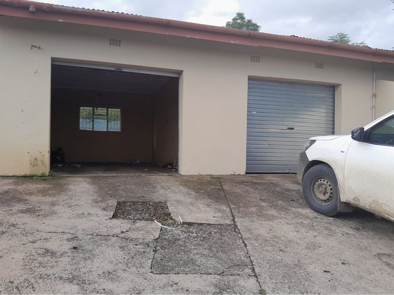 Multi-Home Property in Glencoe, KZN - A Perfect Investment Opportunity! - Photo 3