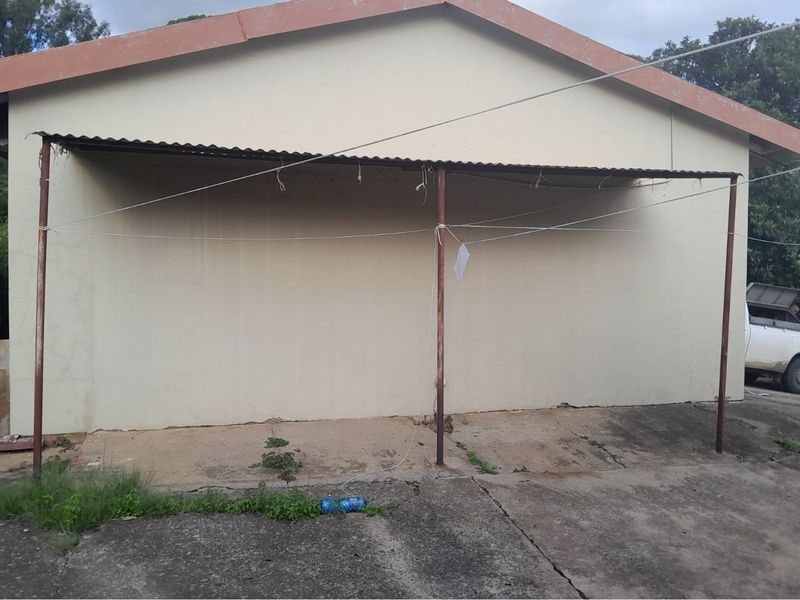 Multi-Home Property in Glencoe, KZN - A Perfect Investment Opportunity! - Photo 4