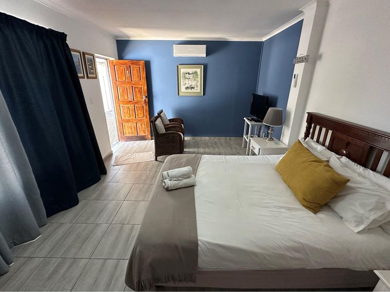 Where Comfort Meets Modern Hospitality: Your Oasis in Newcastle - Photo 10
