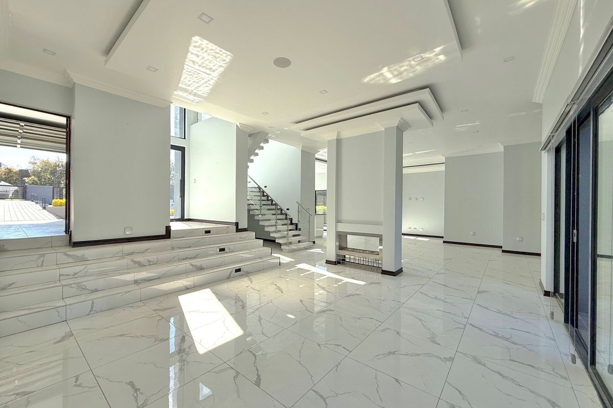 Contemporary 5 Bedroom Family Masterpiece in Steyn City - Photo 2