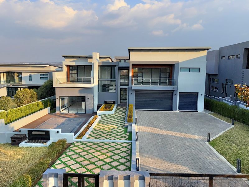Contemporary 5 Bedroom Family Masterpiece in Steyn City - Photo 1