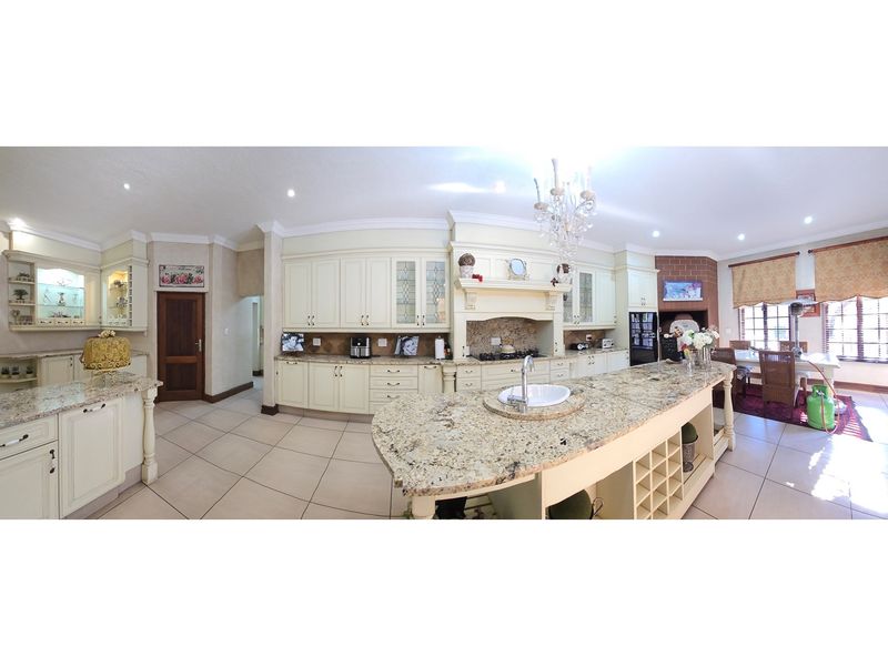 Tuscan Villa where elegance meets luxury - crafted for family, lifestyle, and prestige. - Photo 5