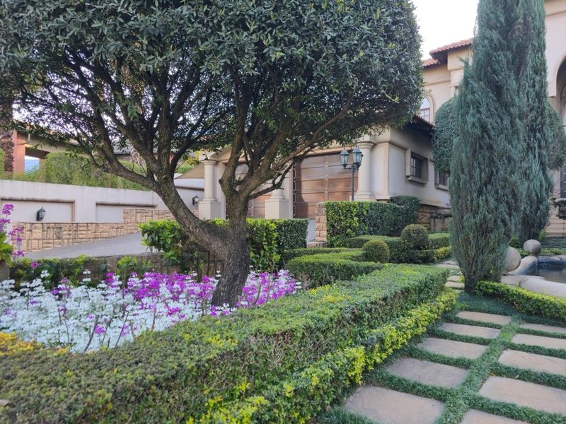 Tuscan Villa where elegance meets luxury - crafted for family, lifestyle, and prestige. - Photo 8