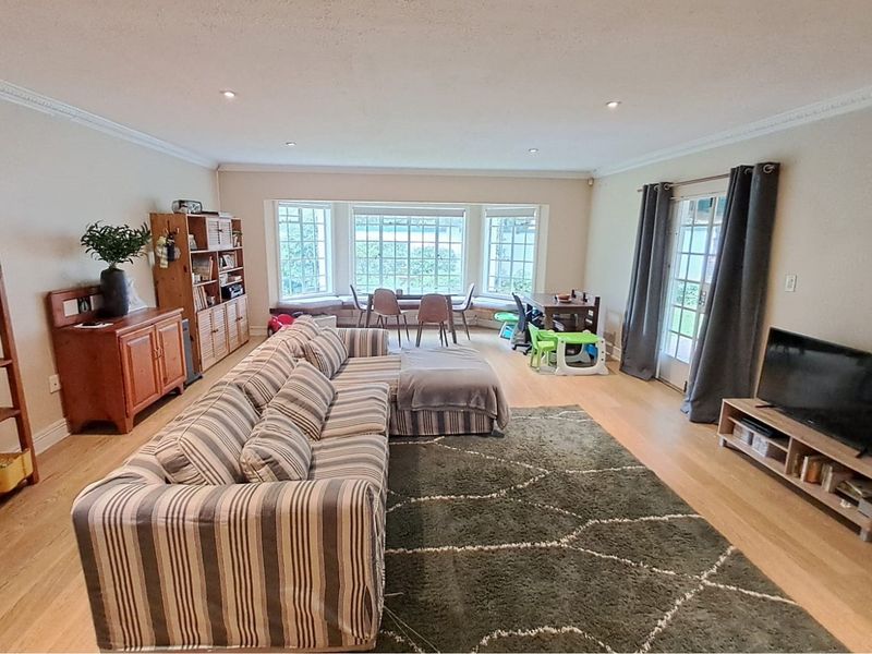 3 Bedroom Townhouse For Sale in Die Hoewes Centurion - Photo 6