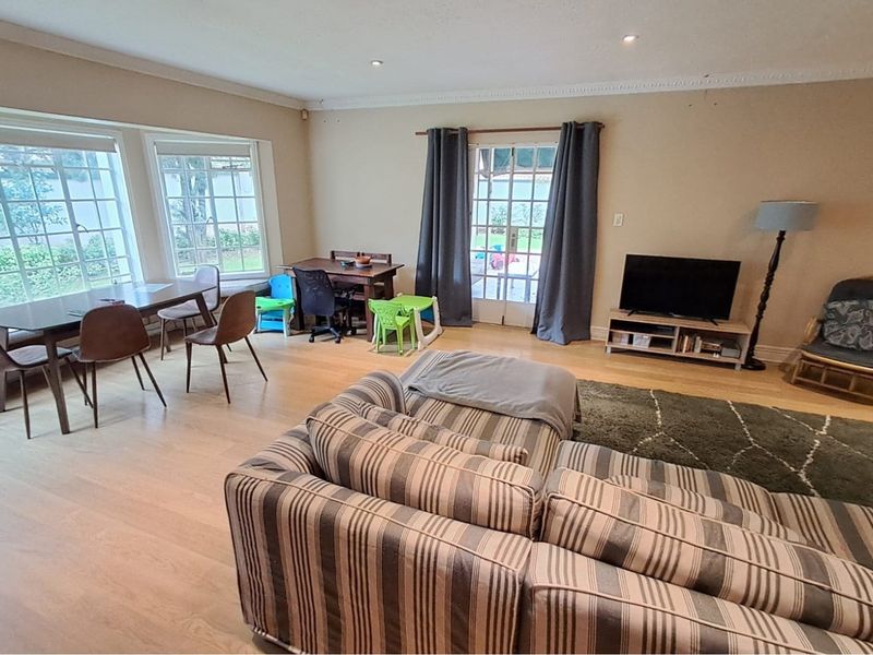 3 Bedroom Townhouse For Sale in Die Hoewes Centurion - Photo 8