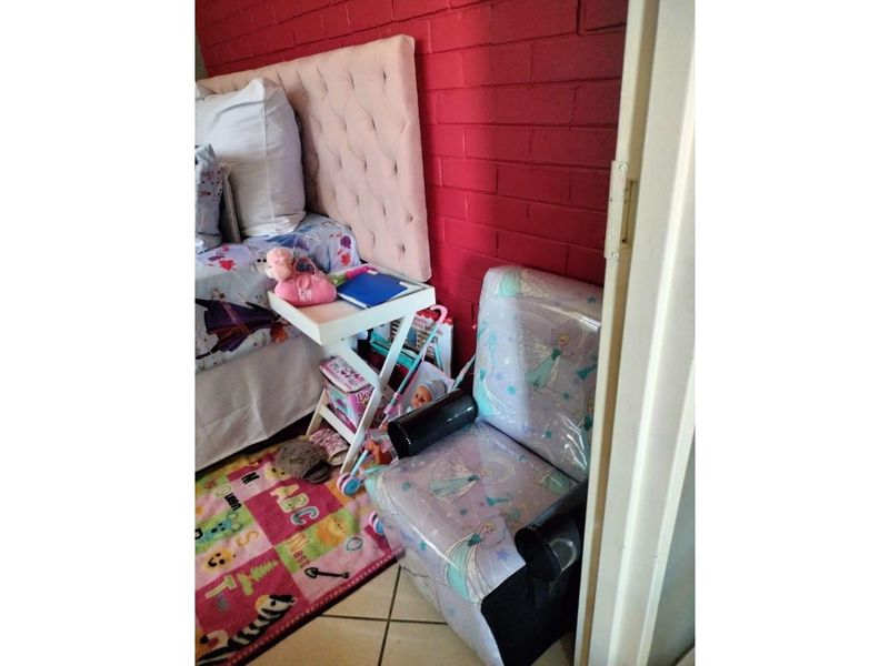 "Cozy Comfort, Managed with Care" - Photo 6