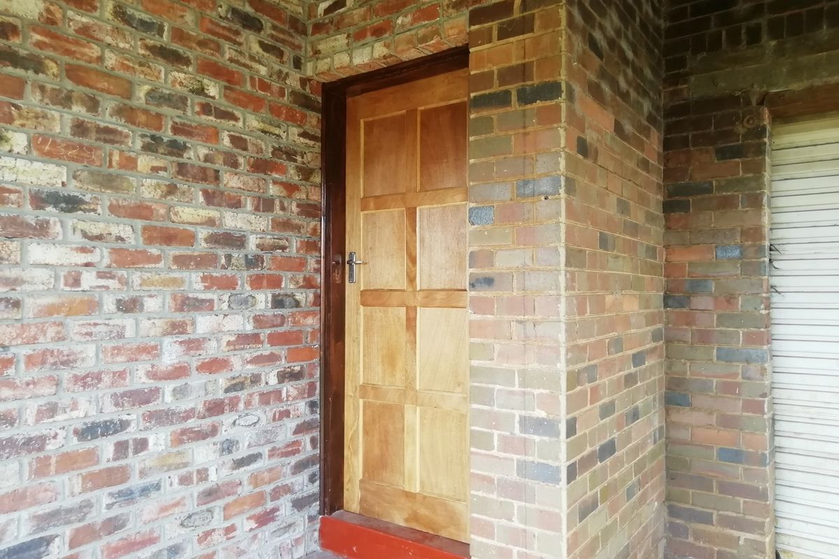 3 BEDROOM HOUSE FOR SALE IN SABIE - Photo 2