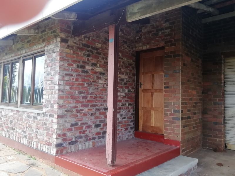 3 BEDROOM HOUSE FOR SALE IN SABIE - Photo 4