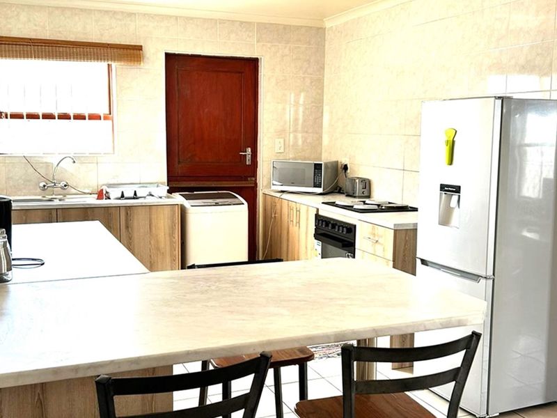 Spacious 3 bedroom house in Skiathos for sale: Langebaan:  West Coast - Photo 6